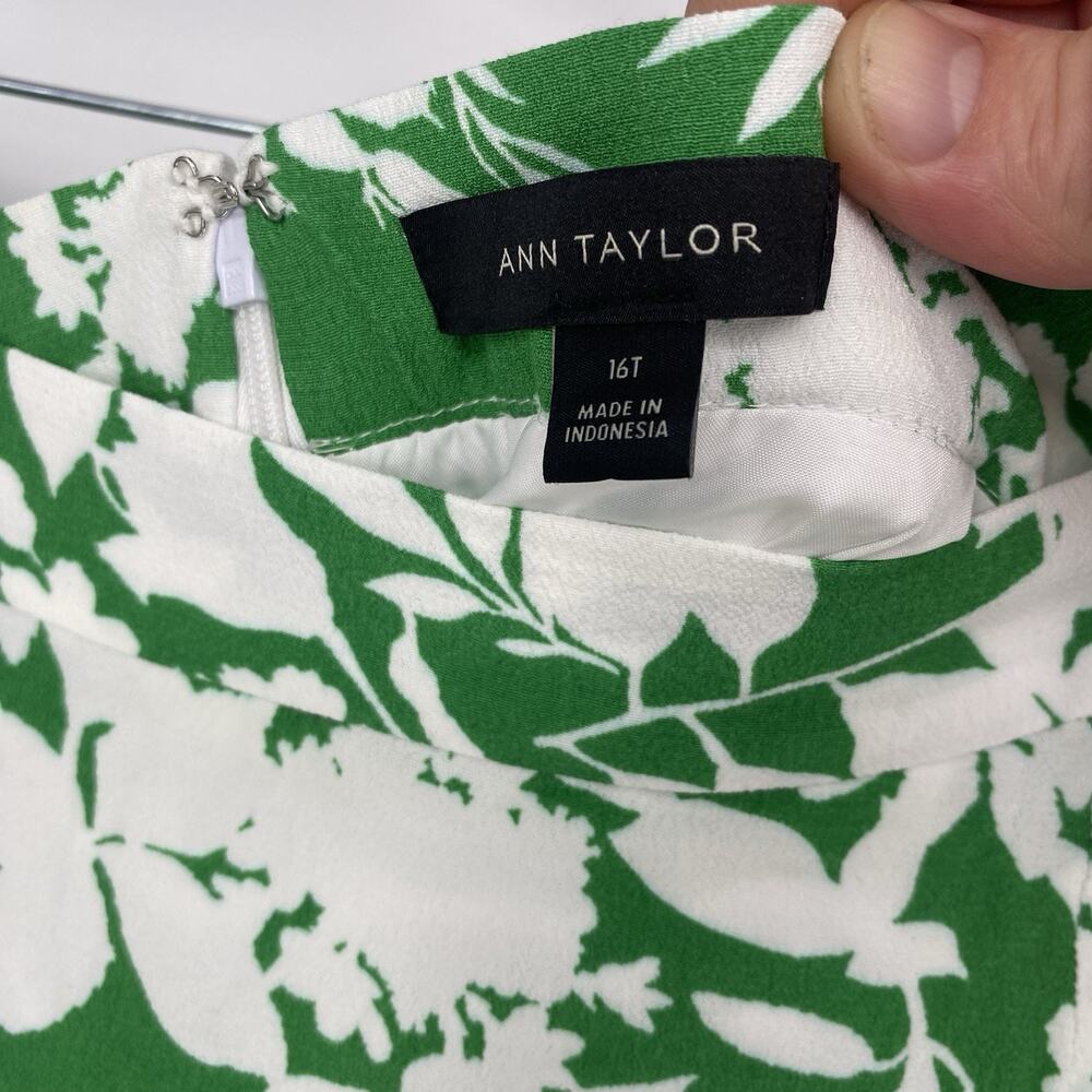 Ann Taylor Green and White Floral Midi Skirt - Picture 5 of 11